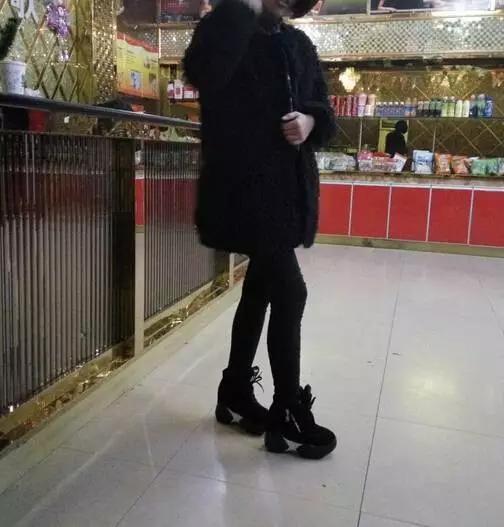 怎么也气质不起来的穿着或人