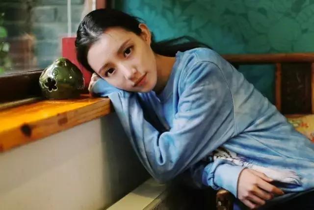 晚安美图170113：女人是忠诚的傻子，男人是誓言的骗子