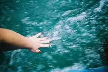 早安文字170627：一个人，一个人，一个人