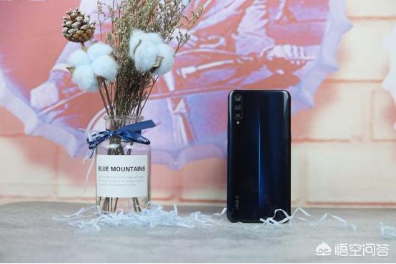 vivoiqoo与opporeno2二选一你会选哪个