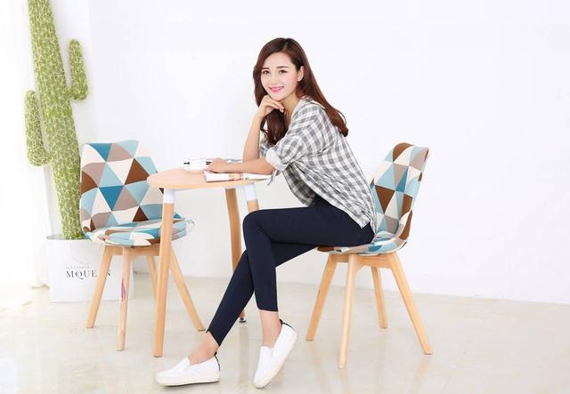 早安美文171027：读得懂风花雪月， 却走不出沧海桑田