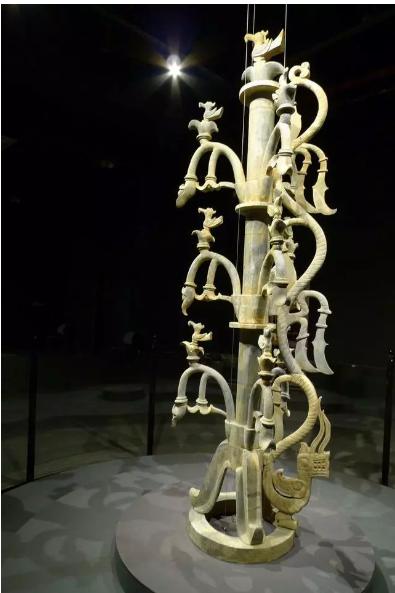 三星堆出土的青铜器,与《山海经》如此相似,这一切都是巧合吗?