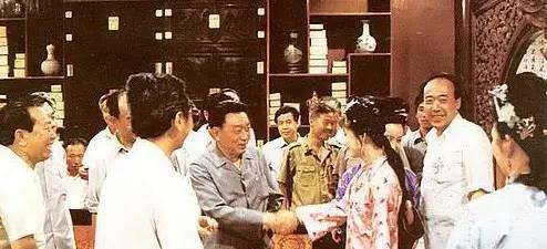 1960-1999出生的人进来，87版《红楼梦》背后的故事
