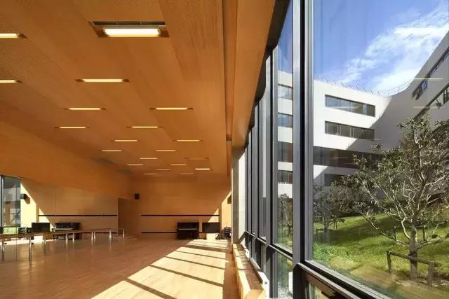 最美中学北京四中房山校区，颠覆了中国式审美