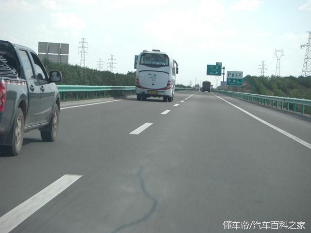 开车上高速，哪些驾驶行为最危险？