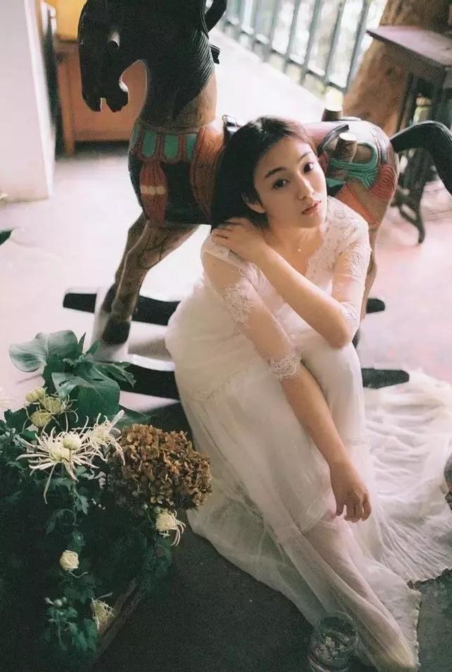晚安语录180515：在出轨横行的时代，怀念相守到白头的爱情