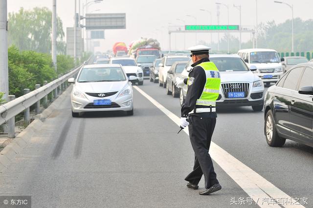 高速上什么情况下能使用应急车道？尿急可不行