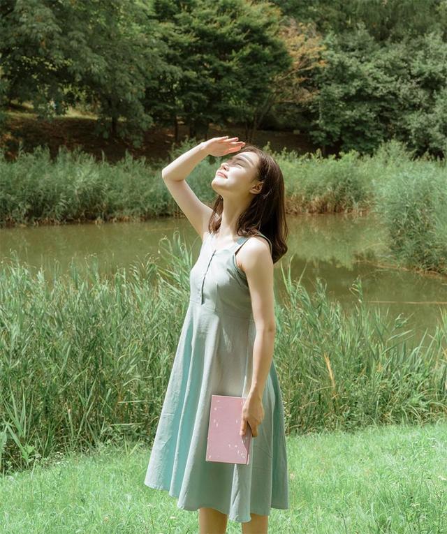 早安的语录180724：靠近一个人慢一点，离开一个人快一点