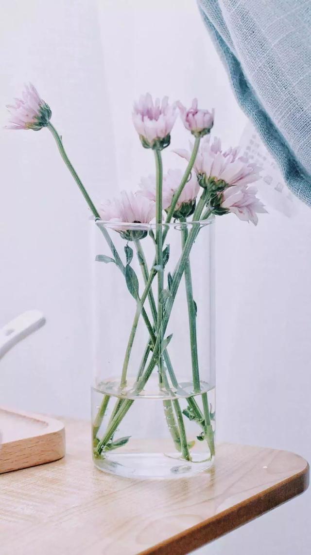 晚安的心情句子180804：很多离开，只是为了被挽留