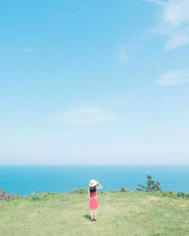 晚安经典句子181006：谁经得起浮华的绚烂，谁就经得起流年的平淡