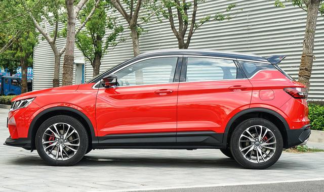 吉利再造爆款SUV！新车上市次月就卖1.3万+，探歌都不敌它