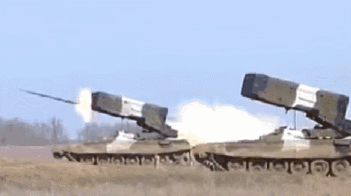 多管火箭炮及潜射导弹发射次序有什么讲究