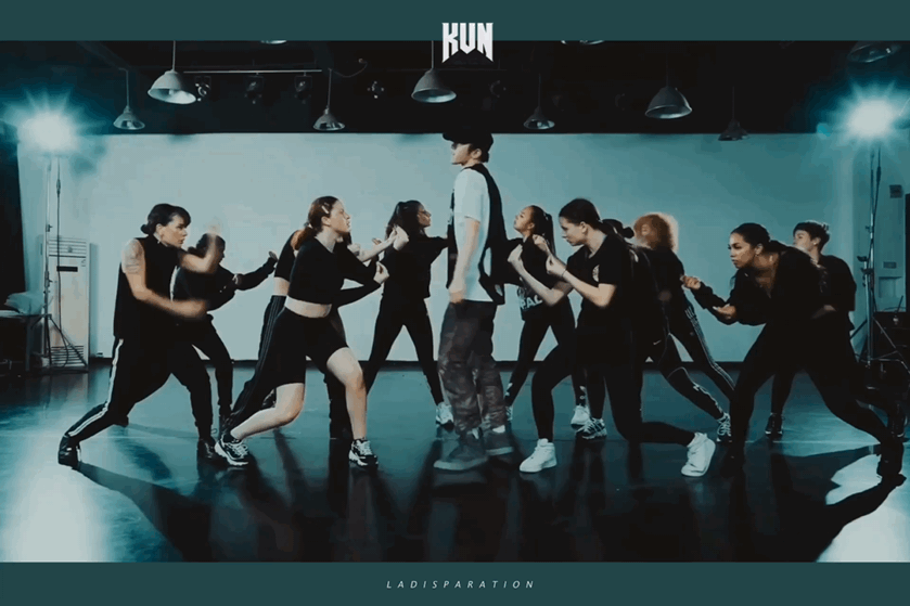 蔡徐坤用的什么唱法这种唱法如何模仿