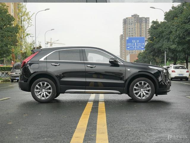 xt4的车身长宽高分别为4600x1881x1625mm,轴距为2779mm.