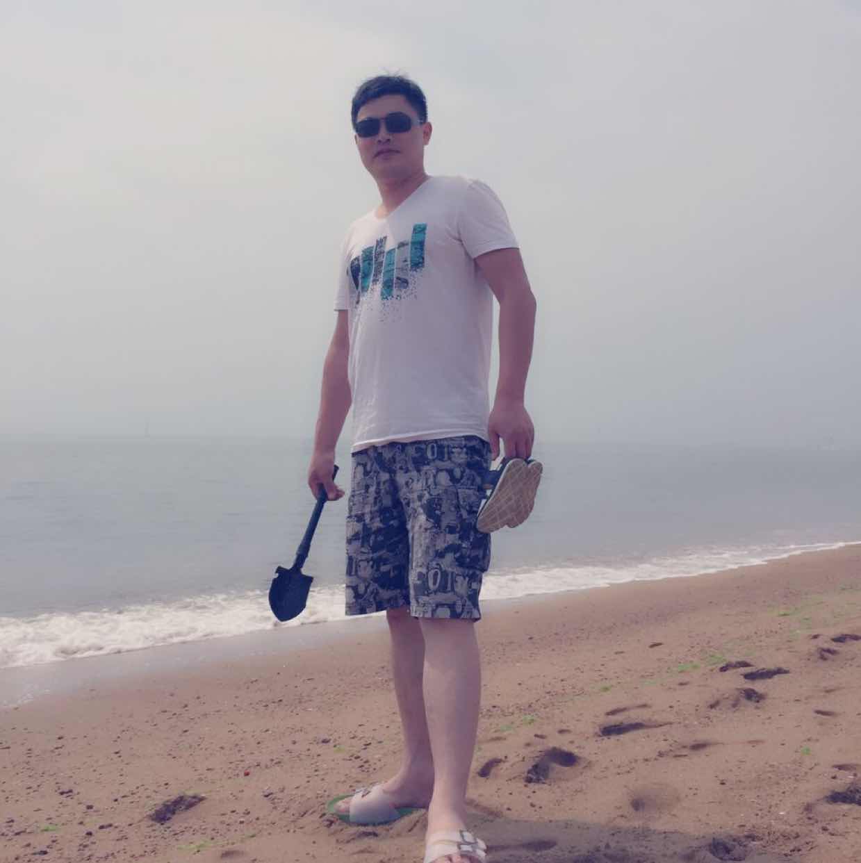 #鉴宝现场#白海波#妈呀这又要打起来了，五千万的藏品差点砸了 - 今日头条