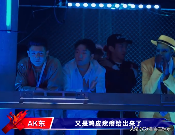 杨文|《追光吧哥哥》黄潇杨文韬助力追光舞台 你认为谁会最终夺冠？