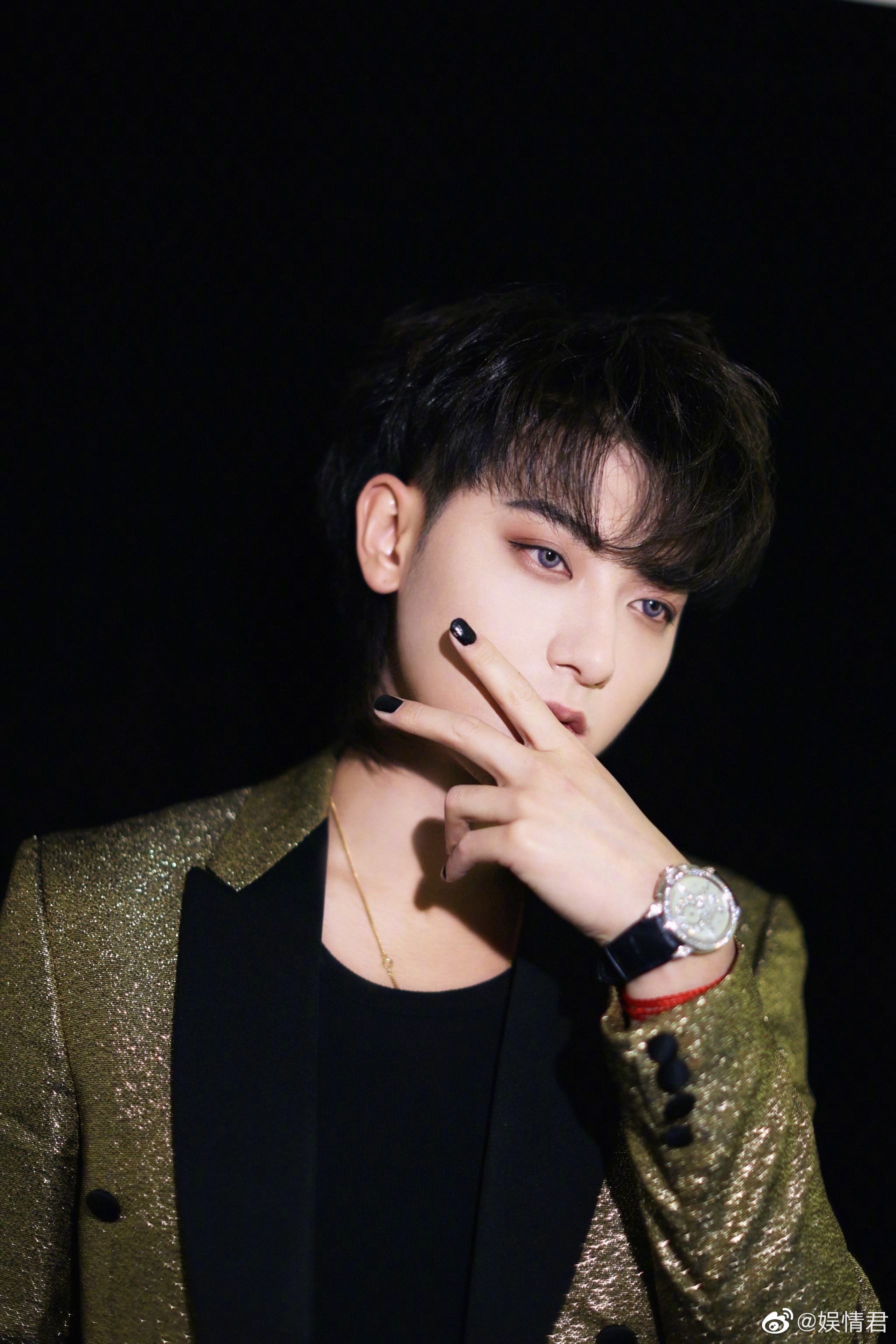 黄子韬 你又不当艺人减什么肥#韬韬真的是一如既往的可爱啊[笑哭]笑 