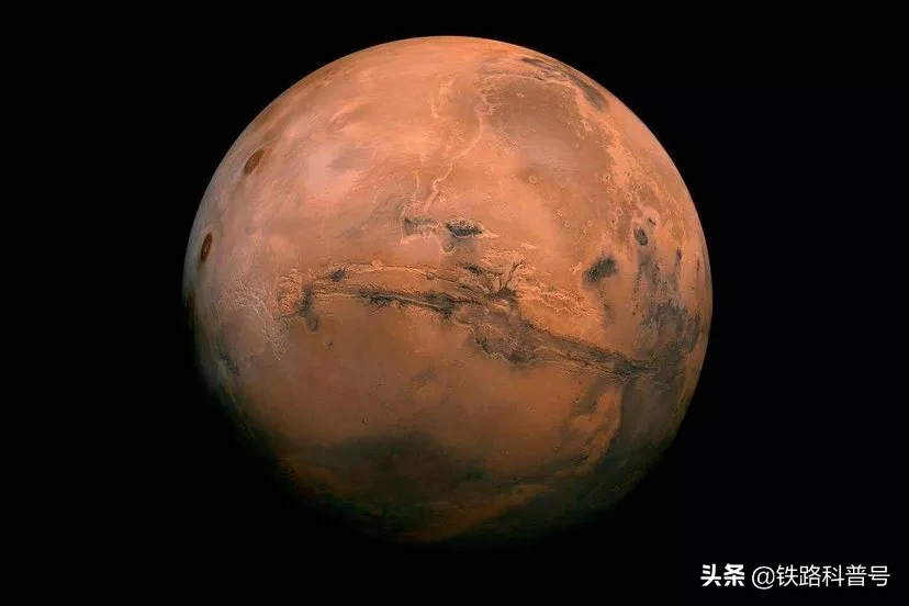 图像|首幅火星图像为什么不是红色的 是中国人第一次近距离拍摄的火星