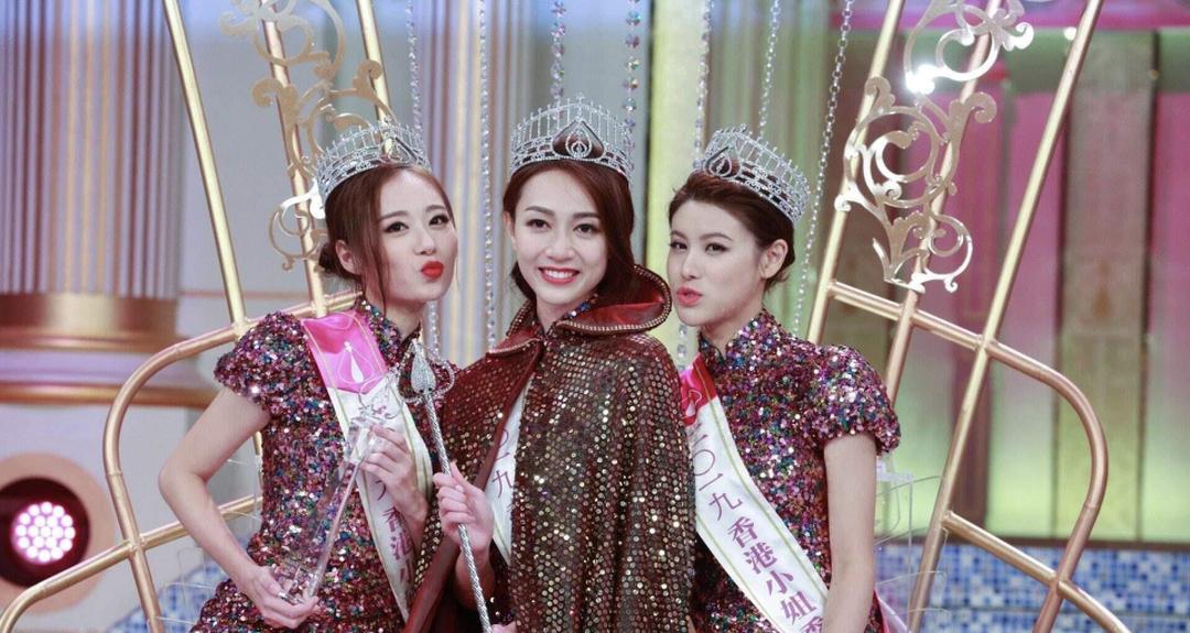 Stunning acting! TVB's new Xiaohua plays two roles, and the Taiwanese ...