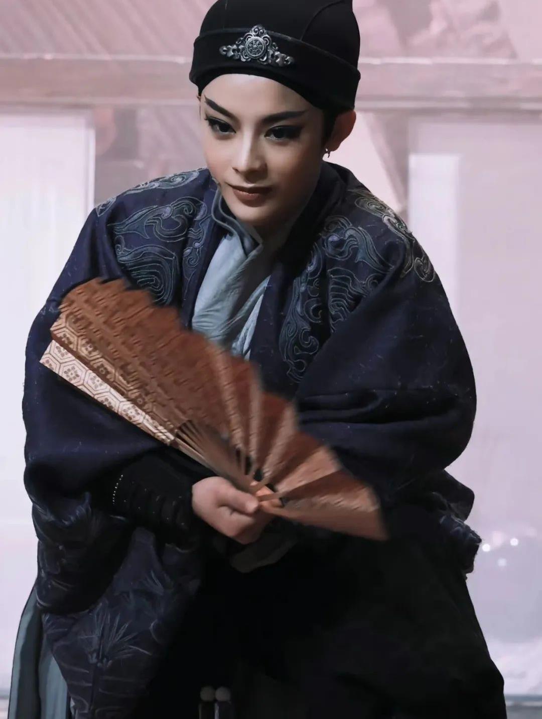 Grandma carefully selects the best girl group. Is it more difficult to