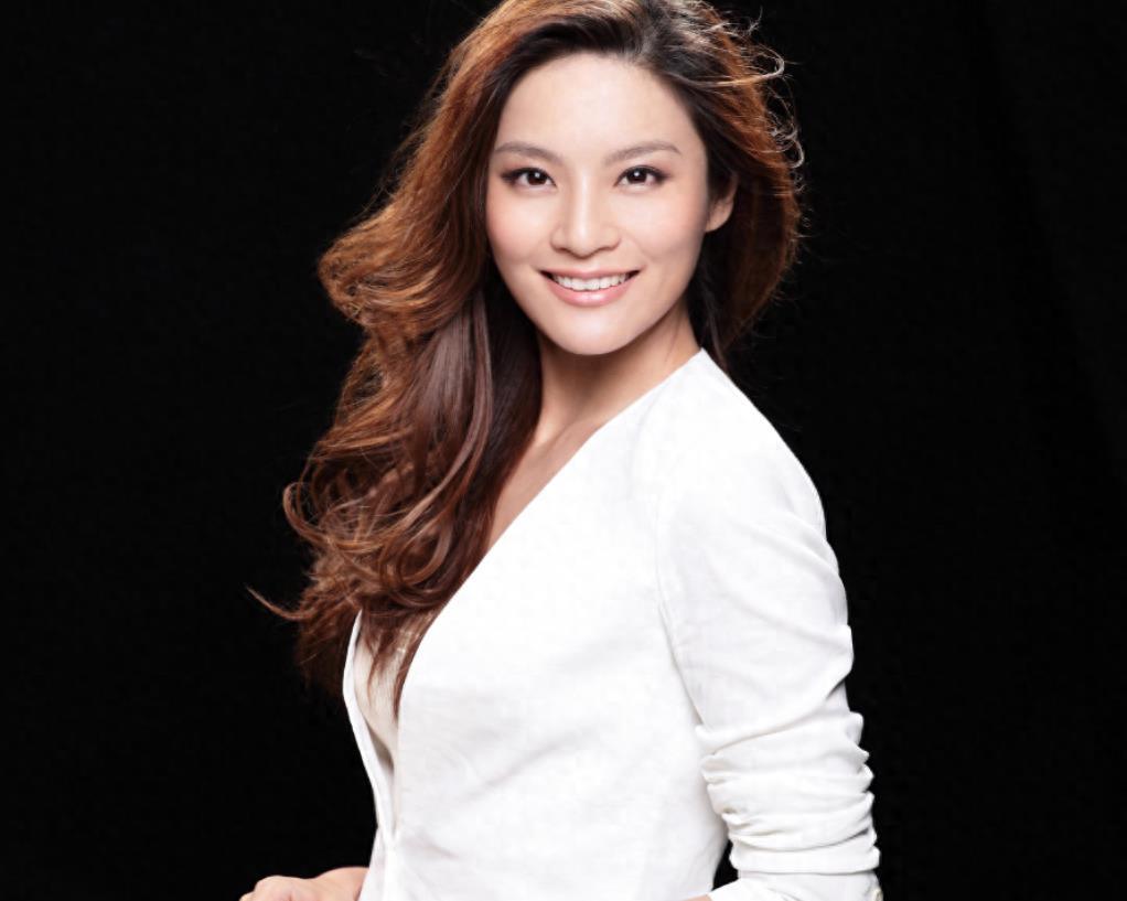 Entering CCTV alone, a 41-year-old unmarried beauty hosts the show ...