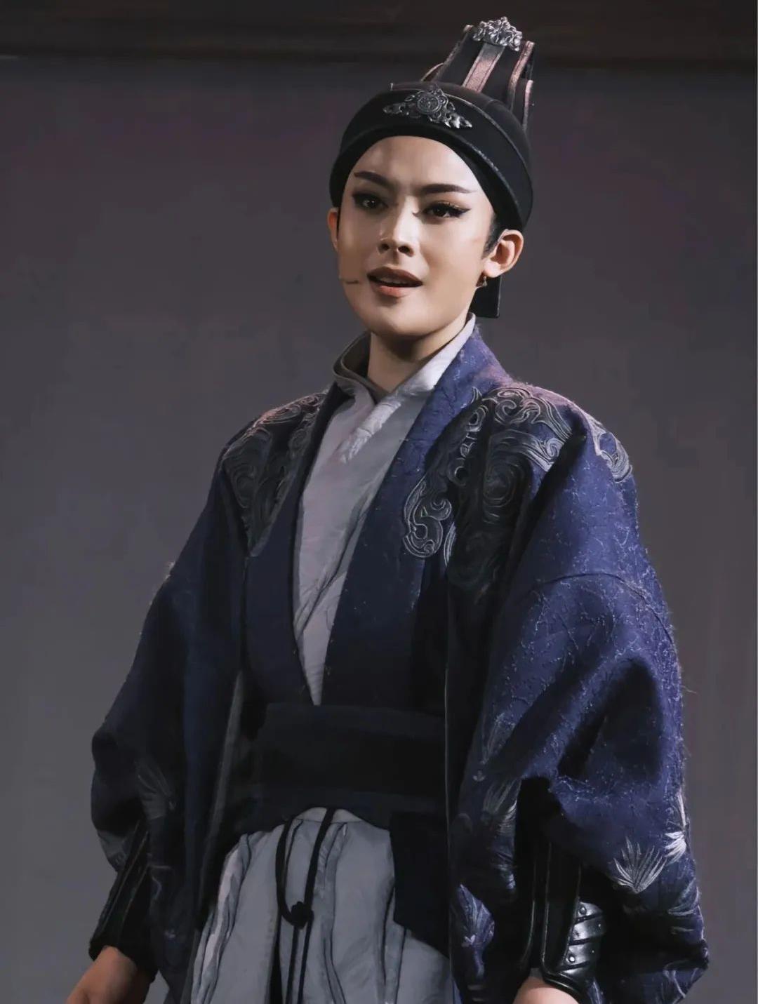 Grandma carefully selects the best girl group. Is it more difficult to