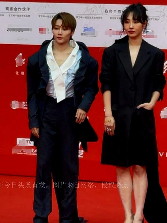 Zhang Zifeng called "Zhou Dongyu second", but this just shows that ...
