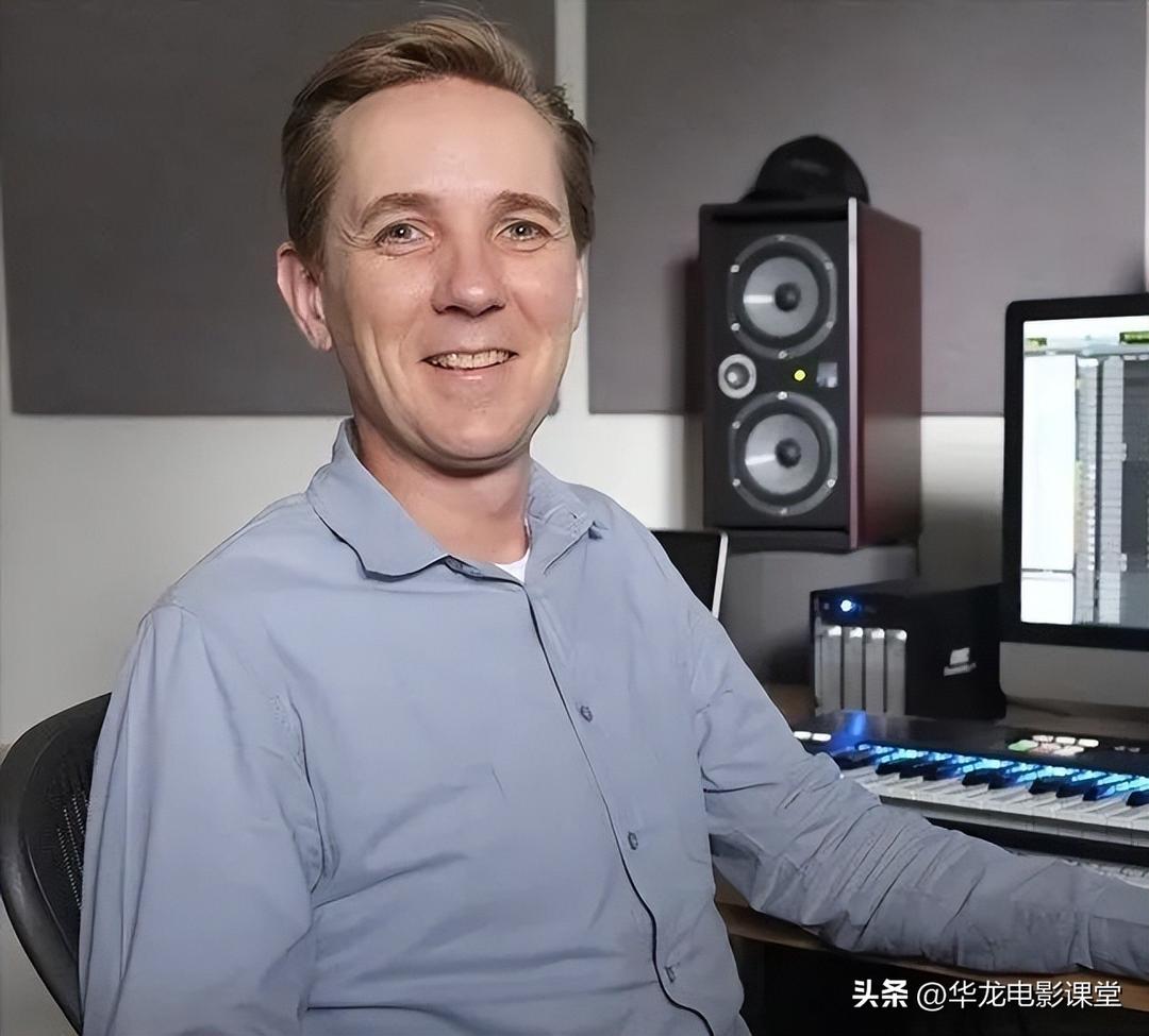 The sound effects director of "Dog Power" teaches you how to a