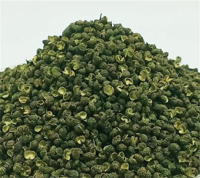 Are Sichuan peppercorns, Sichuan peppercorns and pepper the same thing