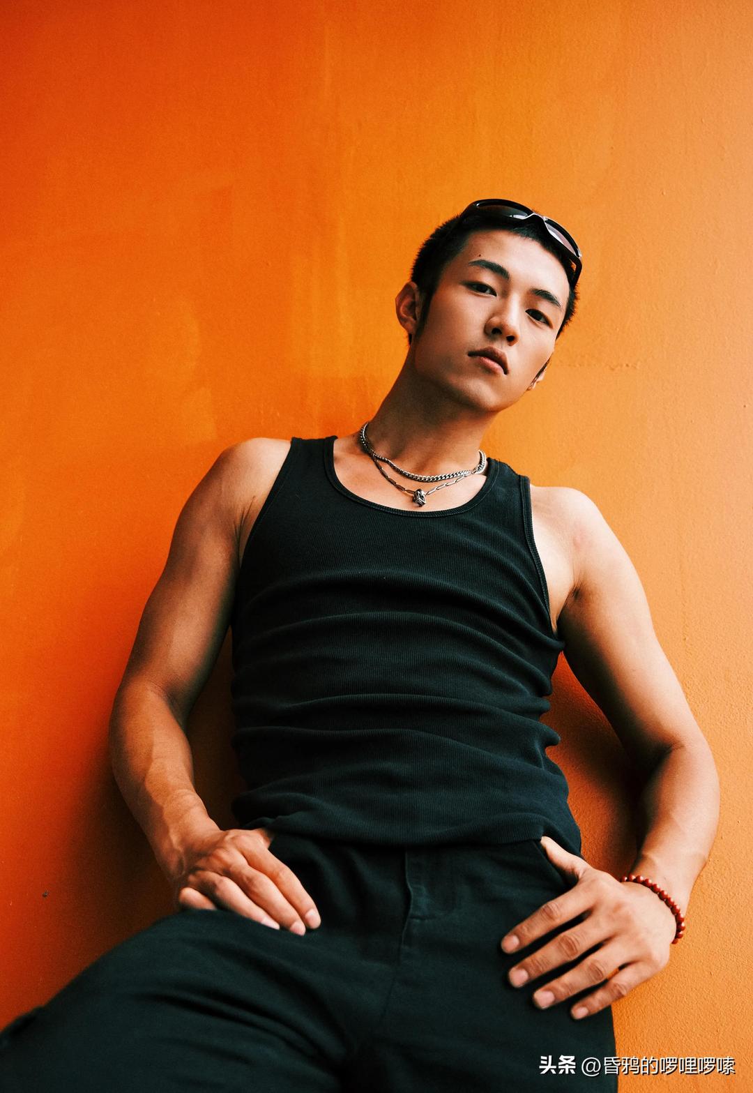 For a cool drama, just watch "My Name is Zhao Wu Di", Zhao Yaoke is ...