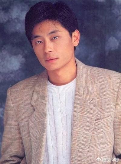 侧田为什么退出乐坛:为何有些歌手选择在最辉煌时告别歌坛？
