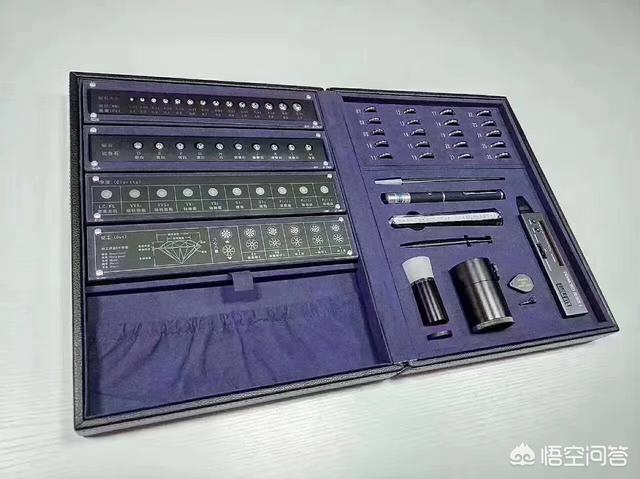 成都钻石小鸟之类的:裸钻定制，选择哪里比较靠谱？ 钻石小鸟成都实体店