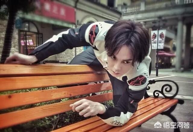 尹正一剪梅什么梗:如何评价尹正谜一般的微博