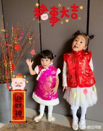 贾静雯20年前旧照:贾静雯和修杰楷相爱多年，你怎么看待他们如今才办婚礼？