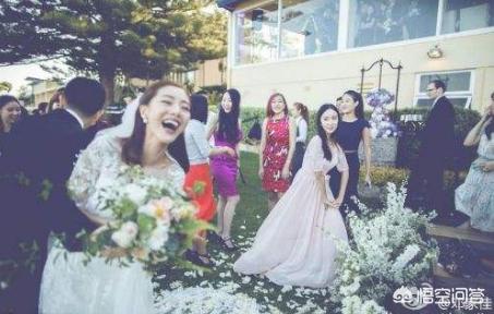 邓家佳的老公是谁:怎么看待邓家佳离婚一事？