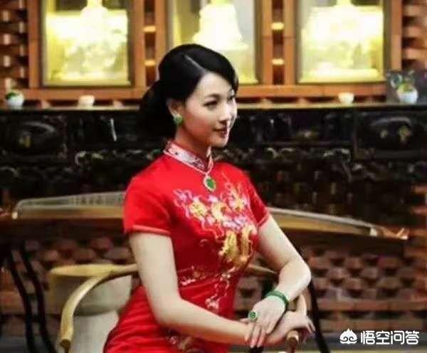 佩戴翡翠有什么讲究,如何佩戴翡翠才能显得有格调？