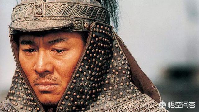 李连杰爷爷身份:李连杰武打动作的确很帅，但他真的能打吗