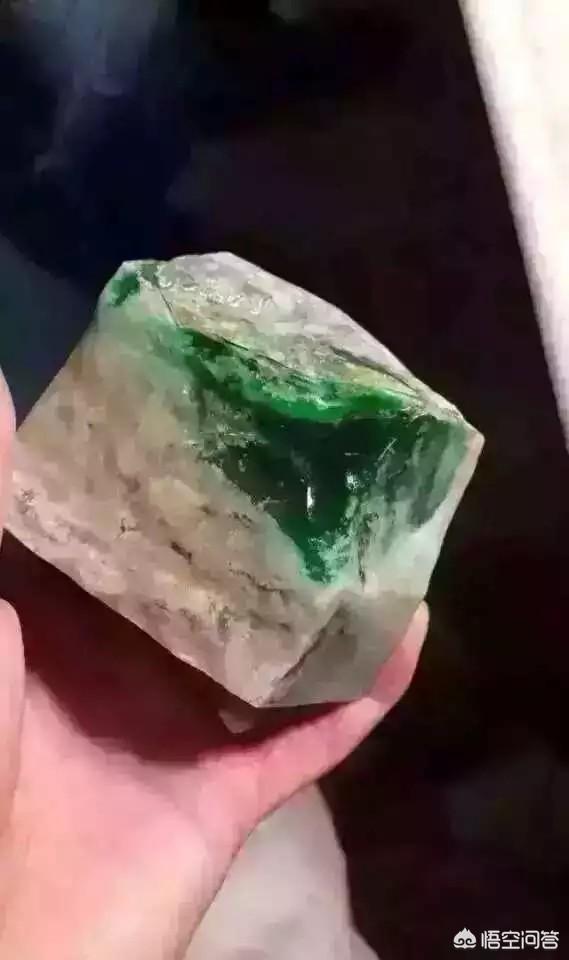 翡翠怎么卖,翡翠的价格、价值是如何准确精确评估的？