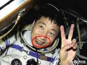 杨利伟为何不再上天:聂海胜比杨利伟还大1岁，为何能三探苍穹，杨利伟却只能上1次