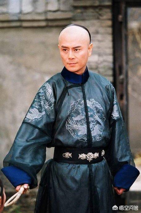 义子夺家产成白眼狼的典故:一代赌王何鸿燊病逝，那位大神能简单介绍一下？