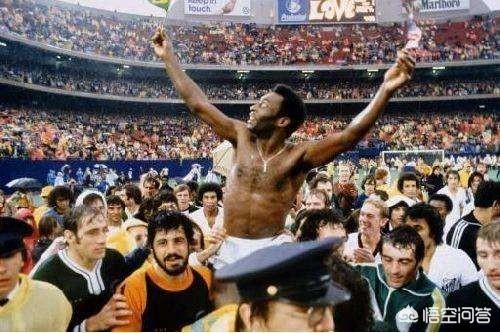 迄今为止，足球史上最难超越的十大巨星球员都有谁？插图89