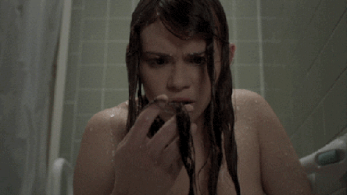 年轻人脱发原因(年轻人脱发原因脂溢性脱发怎么办)