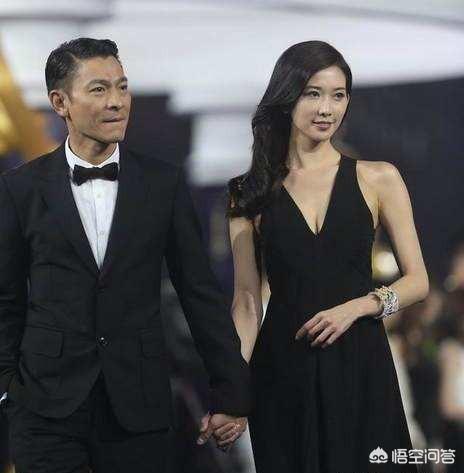 林志玲个人简:林志玲和杨钰莹谁更胜一筹？