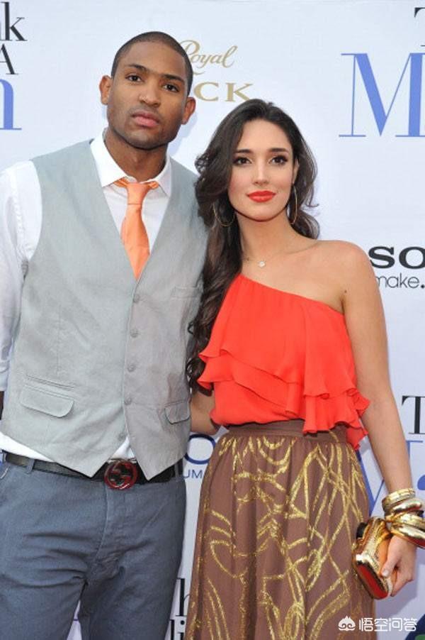 为何有些NBA球员几乎都不正眼看拉拉队表演？插图47