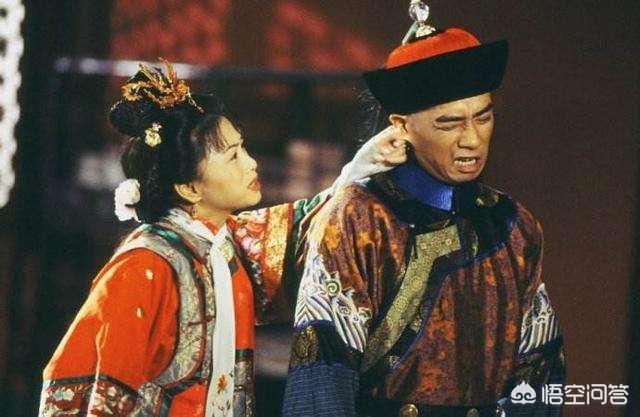 宫洺喜欢谁:电影小时代里顾里也是富二代。为什么顾源的妈妈不喜欢她