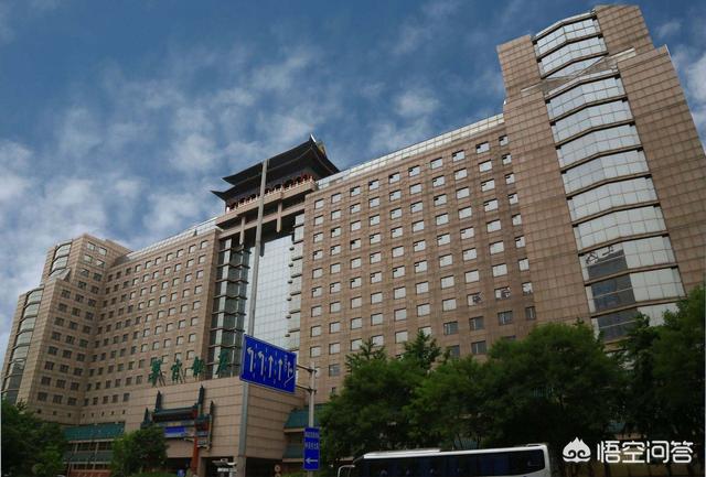 翠宫饭店:京东花27亿买下北京翠宫饭店，是要进军酒店餐饮业吗？