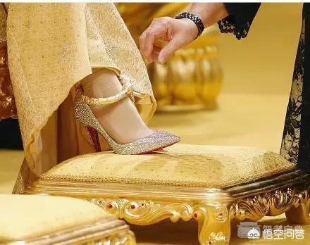 努洛伊曼皇宫:一人独有7000辆豪车是怎样的体验