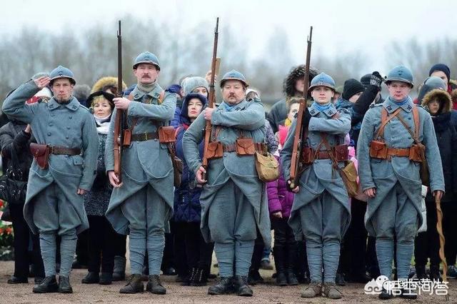 二战德军的军服究竟有多时尚，为什么法军军服与其他大国相比独树一帜