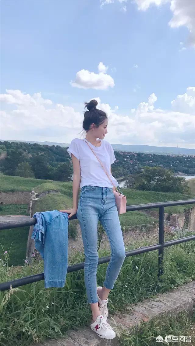 古代女诗词人中,除了李清照,谁的水平较高？你又喜欢哪位女词人？