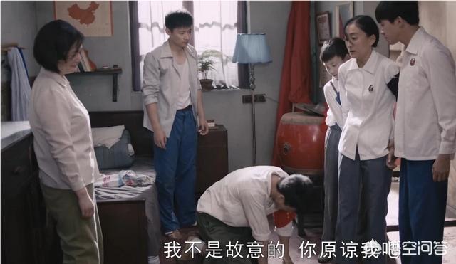 佩佩打架:巅峰时期的佩佩和大卫路易斯谁更厉害一些？有哪些事件可以证明？